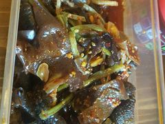 -王浩儿纪六孃甜皮鸭(乐山总店)