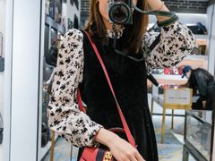 -万物奢潮中古奢侈品(青岛店)