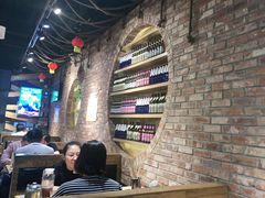 大堂-聚点串吧·北京烧烤(公益西桥店)