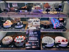 -DQ·蛋糕·冰淇淋(融创茂店)