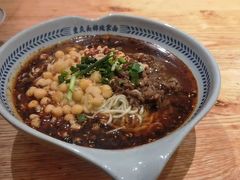 -呼啦面馆·头牌豌杂面(爱琴海店)