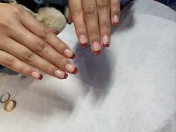 -爱空间美睫健康美甲