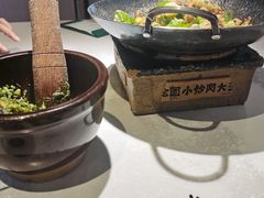 -费大厨辣椒炒肉(黄兴中心广场店)