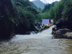 -崇州九龙峡漂流