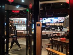大堂-老墙根涮肉·铜锅·烧烤(欢乐谷·王四营店)