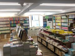 -华城书店(虹桥店)