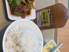 -老乡鸡(西岸凤巢店)