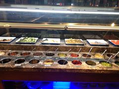 自助调料区-老墙根涮肉·铜锅·烧烤(欢乐谷·王四营店)