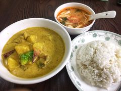 咖喱鸡-家利美食店