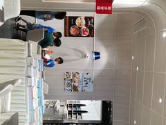 -钟书阁(群光广场店)