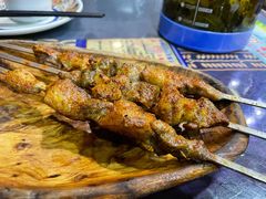 -乡村馕坑肉·烧烤·新疆菜·本地人更爱吃(阿勒泰首店)