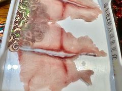 -老牌坊云南鱼豆花火锅(嵩山店)