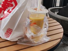 -CoCo都可(光谷天地店)