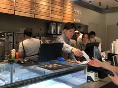-喜茶(上海兴业太古汇店)