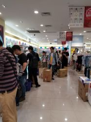 -爱婴室(上海爱琴海购物中心店)