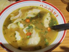 -八二小区抄手(龙湖上城天街店)