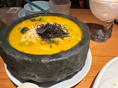 -菌自由丨野生菌火锅特色庭院餐厅(丽江古城店)