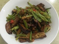 -建辉湖南土菜馆(南大街店)