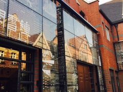 -钟书阁(松江泰晤士小镇店)