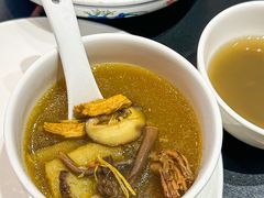 -黔蘑菇四季餐厅(观山湖店)