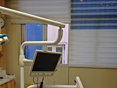 -上海仁爱医院口腔科 · 种植