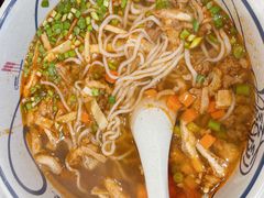 -陇上秦轩西安biangbiang面(朝龙汇店)