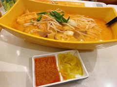 -谭仔米线(皇庭广场店)