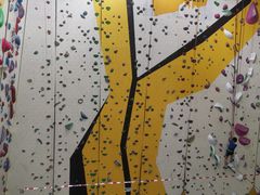 -问山MountQuest攀岩馆