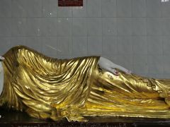 -ခြောက်ထပ်ကြီးရွှေသာလျောင်းဘုရားကြီး