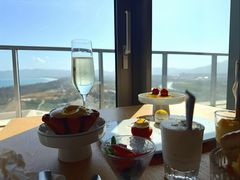 -瑰丽酒店·海吧·天际下午茶·现场DJ·天台酒吧