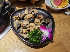 -一朵菌·野生菌探索家火锅(南亚店)