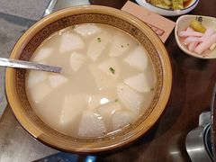 -富正毅三下锅·湘西韵味(天门山索道店)