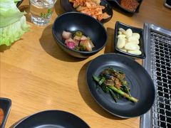 -肉甲韩国木炭烤肉(新壹街1店)