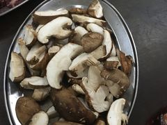 -牛一煲美食(江高店)