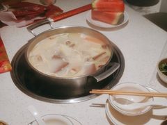 -三人行骨头王火锅(长寿店)
