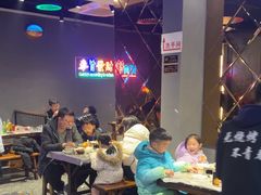 -老街烧烤大排档·地道湖北菜·龙虾馆(汉口火车站店)