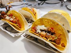 墨西哥烤鸡肉沙拉和玉米脆饼-Deer Park鹿园西餐(仁恒置地广场店)