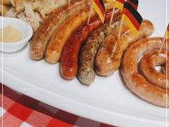 -1886德国汽车餐厅(外滩十六铺码头店)