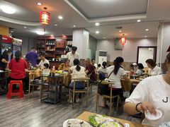 -濠轩阁特色生蚝火锅(水湾路店)