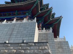 -定都峰