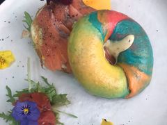 烟熏三文鱼彩虹贝果-吃饼人西餐(南开店)