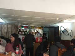 等位区-蘭心餐厅(进贤路店)