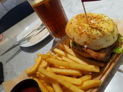 -必胜客(东部星悦天地店)