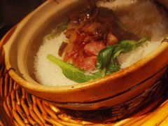 皇中皇腊味煲仔饭-捞王锅物料理(凯旋路店)