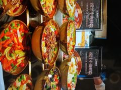 -雍容荟帝王蟹活龙虾展台自助(IFS黑金店)