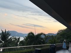 -日落吧·海景咖啡厅·餐酒吧·鸡尾酒·下午茶·乐队表演·浪漫夕阳·三亚文华东方酒店