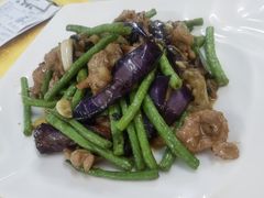 豉蒜豆角茄子炒猪颈肉-海鲜街菜馆(海珠南路店)