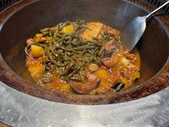 -山河屯铁锅炖·非遗东北菜(南山店)