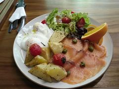 三文鱼水波旦-VESH COFFEE(定西路店)