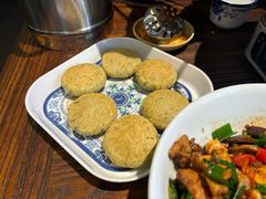 -富正毅三下锅·湘西韵味(天门山索道店)